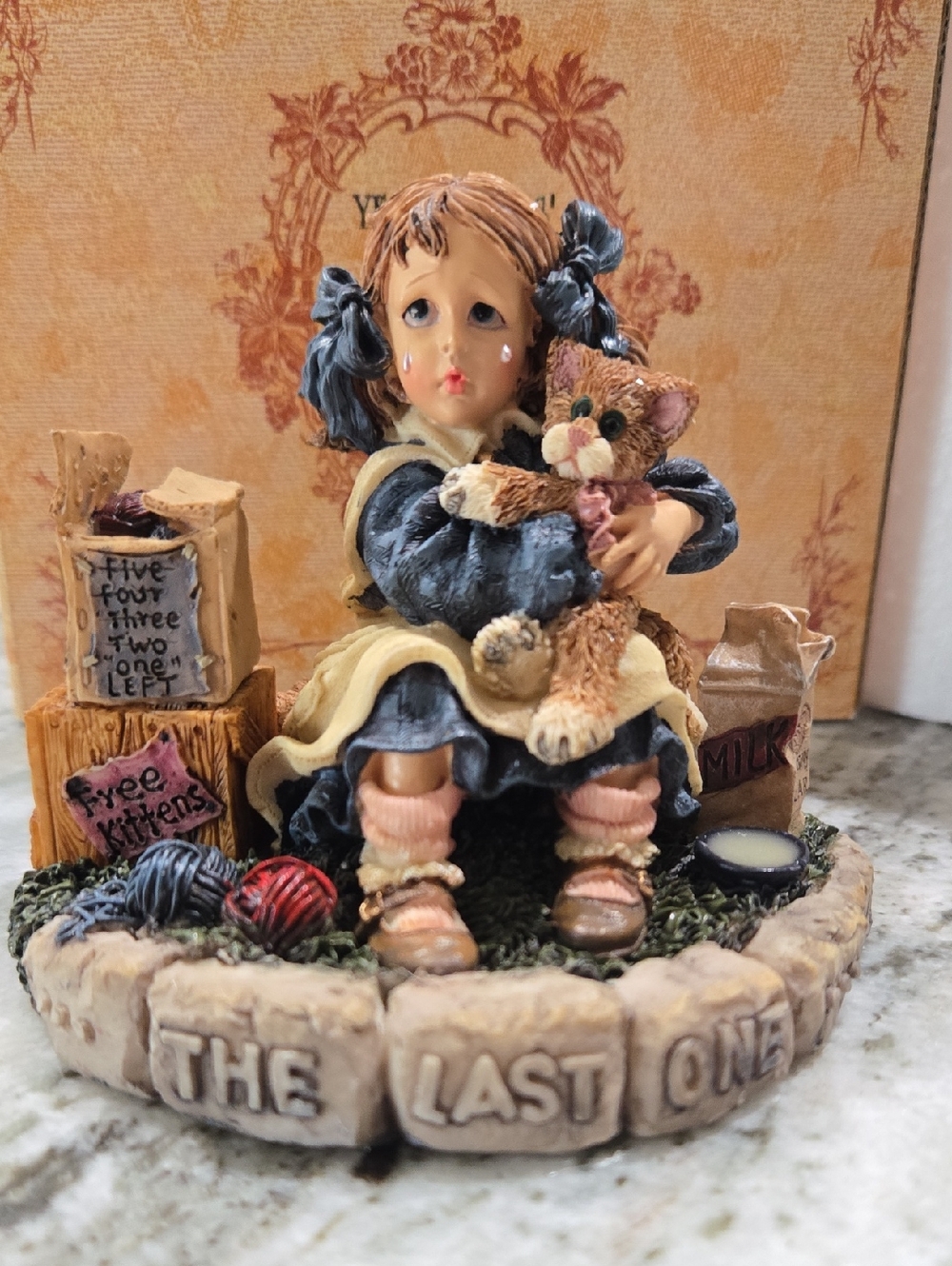 Boyds Bears "Jamie and Thomasina... The Last One". 